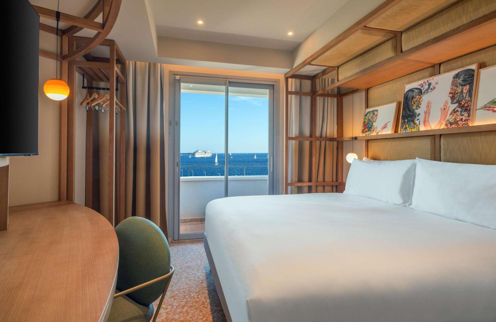 Canopy By Hilton Cannes Bagian luar foto